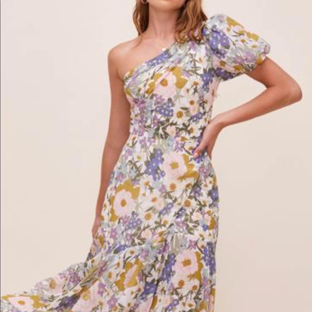 ASTR THE LABEL SANTORINI ONE SHOULDER MIDI DRESS